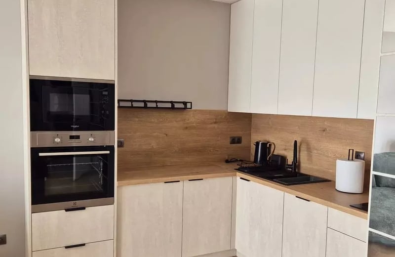 Long-term rental of 44 m² 2-room apartment in Czyżyny, Kraków, Poland