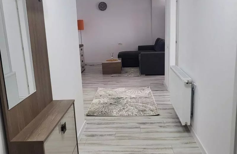 Alquiler a largo plazo de piso de 2 habitaciones 57 m² — Palazu Mare, Constanza, Rumanía