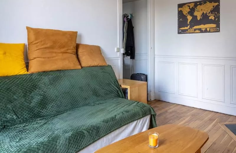 Long-term rent of 2-room apartment 33 m², Paris, France
