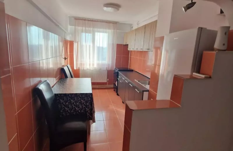 Долгосрочная аренда 2-комнатных апартаментов 51 м² в районе Tomis Nord, Констанца, Румыния