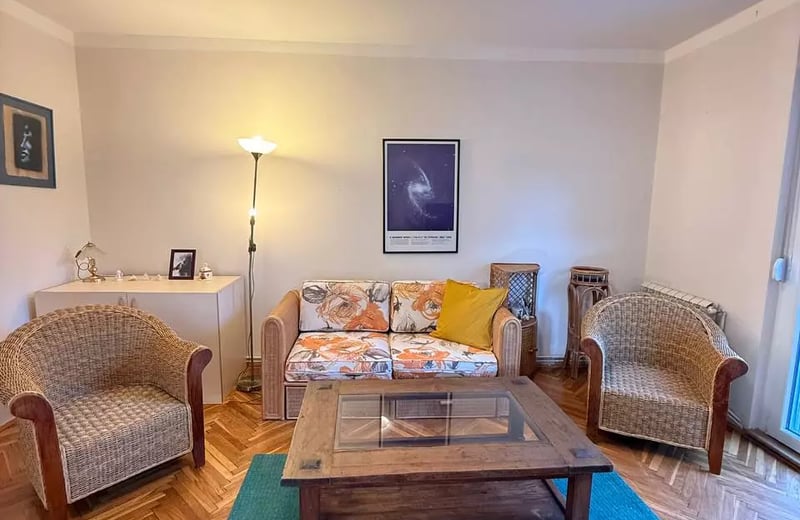 Location longue durée : appartement 2 pièces 72 m² dans le quartier Dedinje, Belgrade, Serbie