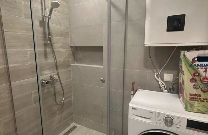 Langzeitmiete: 1-Schlafzimmer-Wohnung, Varna, Bulgarien