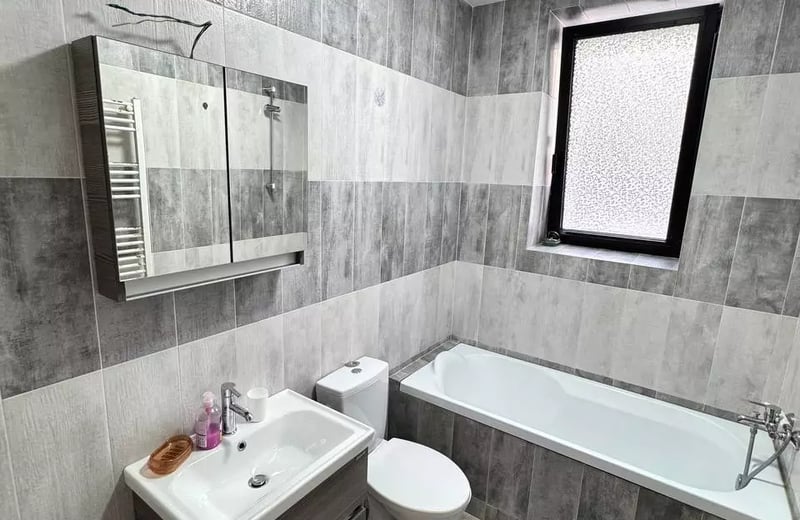 Location longue durée d’un appartement 2 pièces, Chiajna, Secteur 6, Bucarest, Roumanie