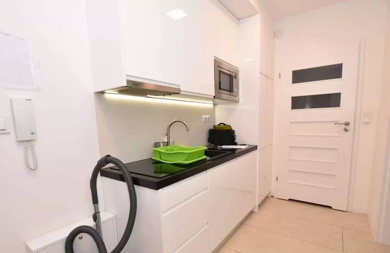Langzeitmiete: 3-Zimmer-Wohnung 50 m², in Port Popowice, Breslau, Polen
