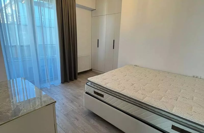 Долгосрочная аренда 2-комнатной квартиры, 55 м², в районе Мамая, Констанца, Румыния