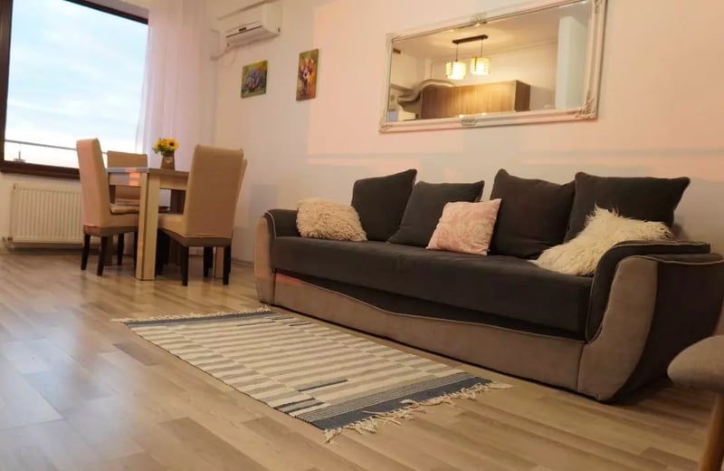 Долгосрочная аренда 2-комнатной квартиры, 40 м², в районе Мамая, Констанца, Румыния