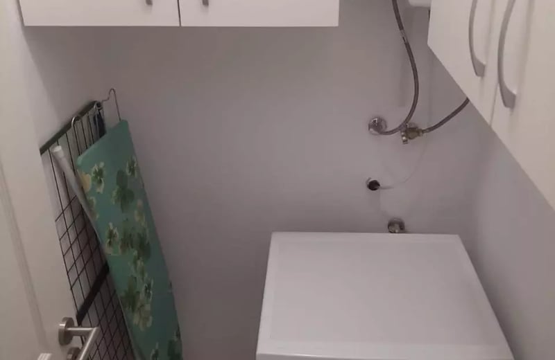 Alquiler a largo plazo de un piso con 1 dormitorio, Varna, Bulgaria