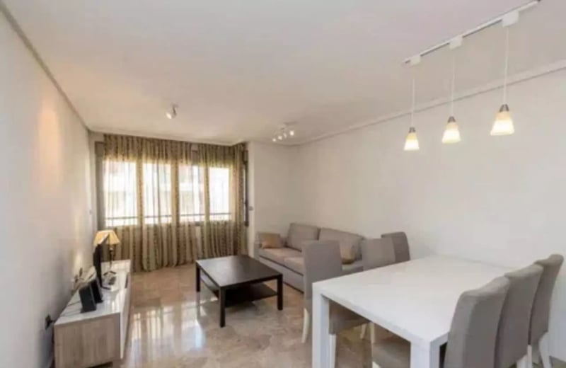 Long-term rental of a 3-bedroom apartment, 120 m², in Alicante, Spain