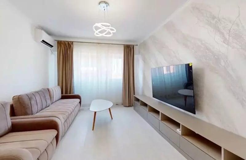 Location longue durée d’un appartement de 3 pièces, 70 m², dans le quartier Faleza Nord, Constanța, Roumanie