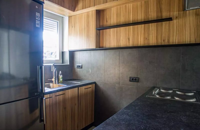 Langfristige Vermietung einer 2-Zimmer-Wohnung, 46 m², im Stadtteil Zvezdara, Belgrad, Serbien