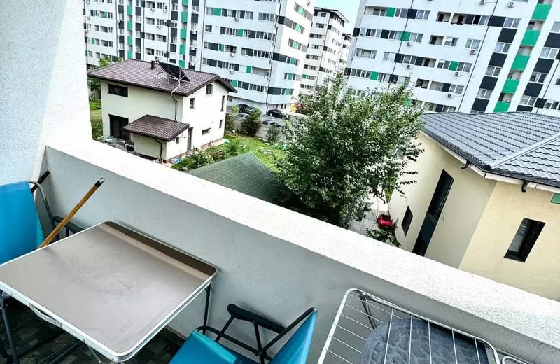 Alquiler a largo plazo de un piso de 2 habitaciones, 50 m², distrito Kiajna, Bucarest, Rumanía