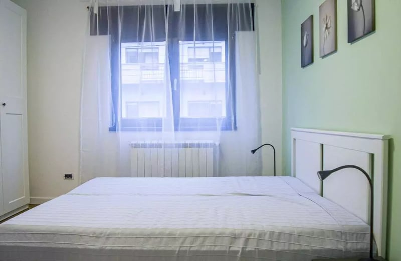 Location longue durée d’un appartement de 2 pièces, 54 m², Voždovac, Belgrade, Serbie