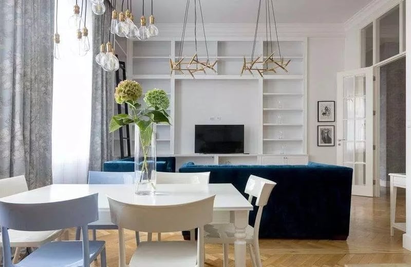 Langzeitmiete einer einzigartigen 3-Zimmer-Wohnung, 96 m², im Stadtteil Śródmieście Północne, Warschau, Polen