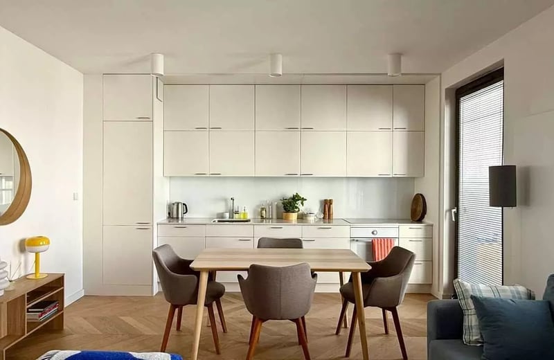 Alquiler a largo plazo de un piso de 2 habitaciones, 46 m², en Wola, Varsovia, Polonia