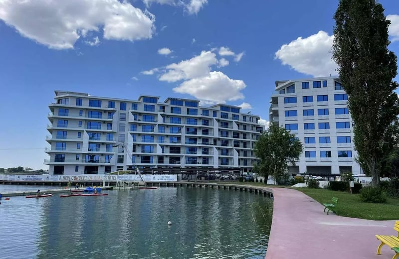 Долгосрочная аренда 2-комнатных апартаментов, 45 м², в районе Mamaia, Констанца, Румыния