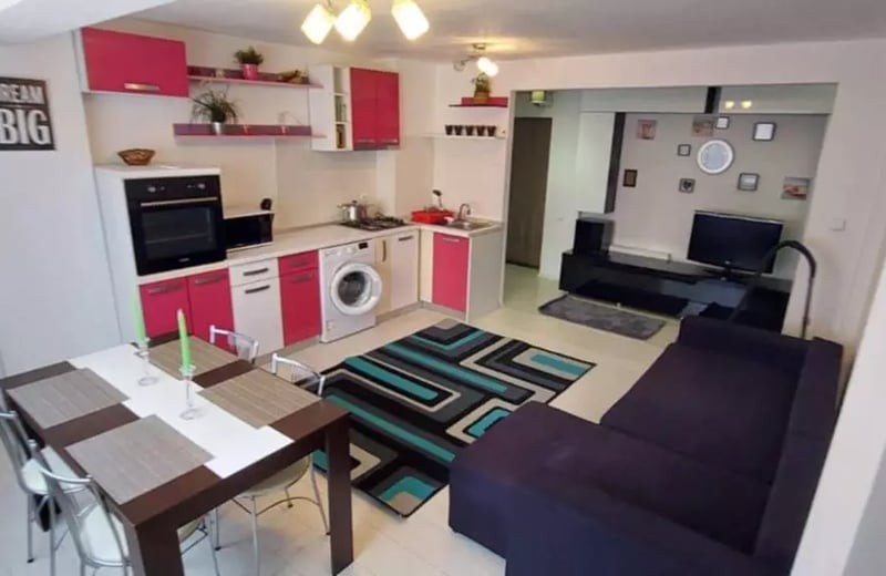 Location longue durée d’un appartement de 2 pièces, 53 m², Constanța, Roumanie