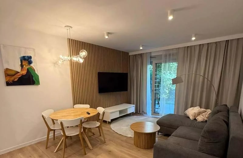Alquiler a largo plazo de un piso de 2 habitaciones, 50 m², en el distrito de Krowodrza, Cracovia, Polonia