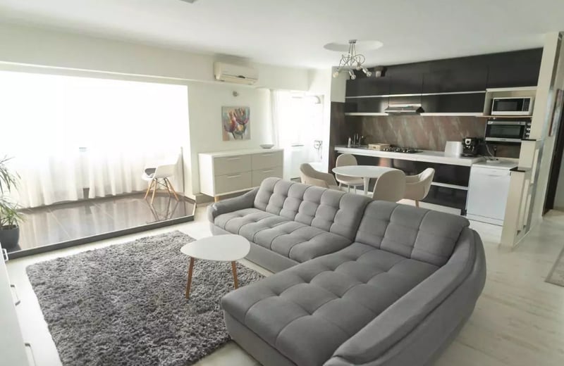 Долгосрочная аренда 2-комнатной квартиры, 60 м², в районе Faleza Nord, Констанца, Румыния