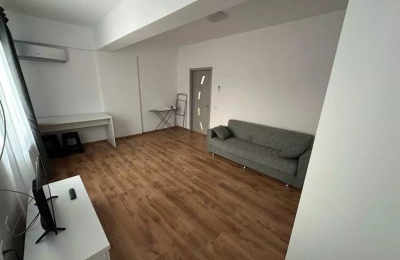 Langzeitmiete einer 2-Zimmer-Wohnung, 65 m², in Constanța, Rumänien