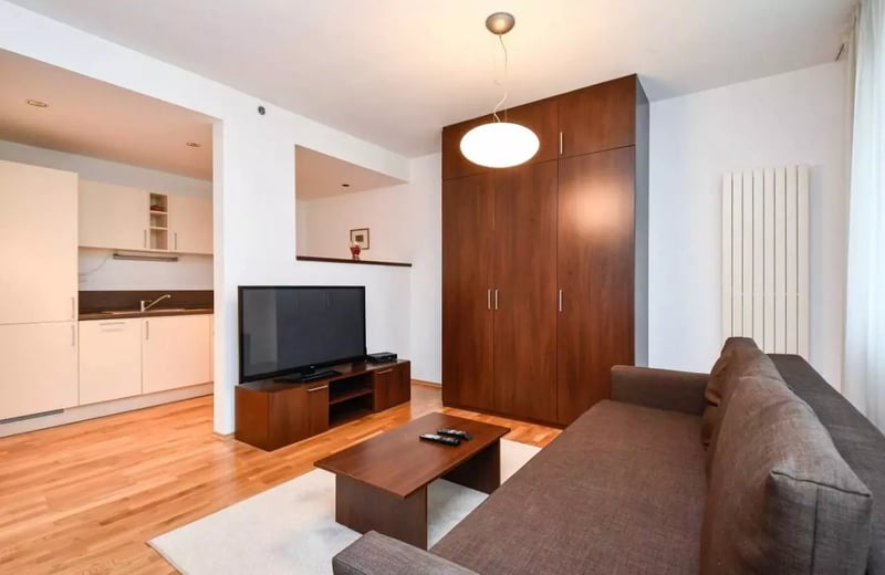 Langzeitmiete einer 2-Zimmer-Wohnung, 51 m², in Staré Mesto, Bratislava, Slowakei