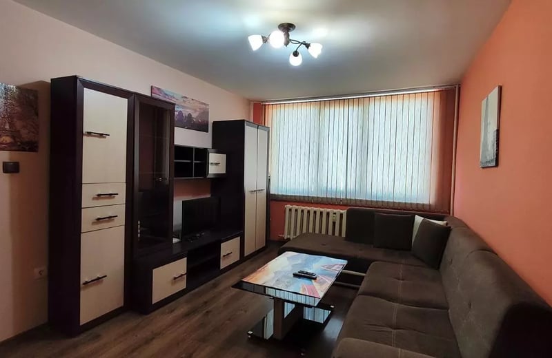 Long-term rental of a 3-room apartment in Troshevo, Varna, Bulgaria
