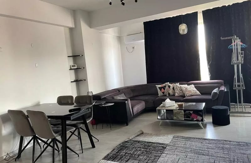 Долгосрочная аренда 3-комнатной квартиры, 102 м², в районе Tomis Nord, Констанца, Румыния