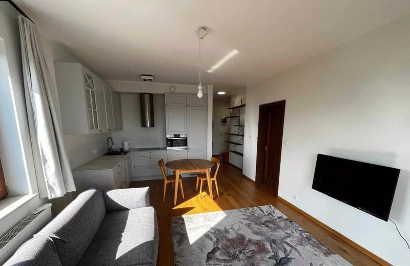 Long-term rental of a 2-room apartment, 56 m², in Dębniki, Kraków, Poland