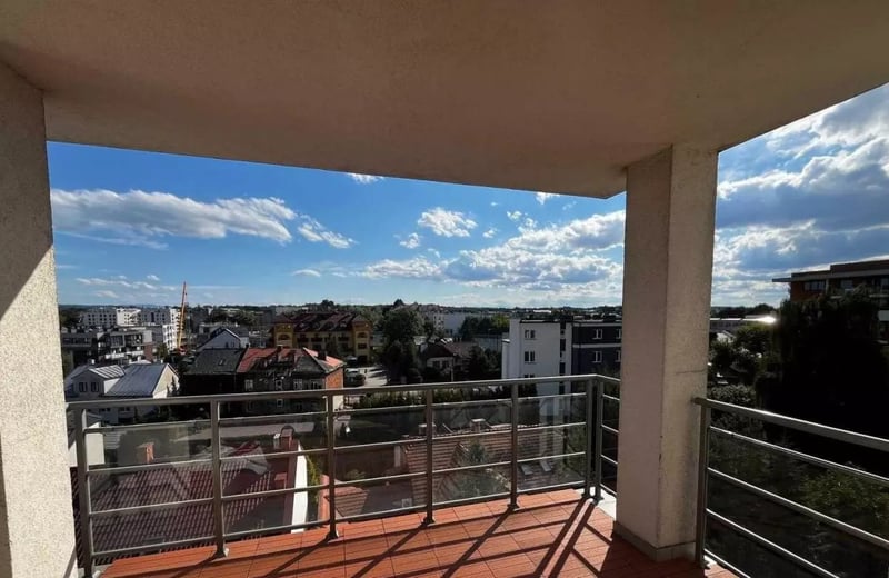 Long-term rental of a 2-room apartment, 56 m², in Dębniki, Kraków, Poland