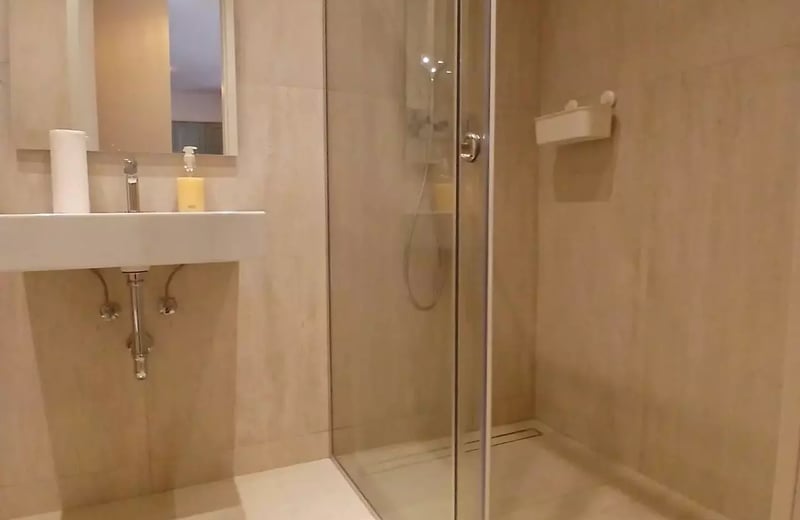 Langzeitmiete einer 2-Zimmer-Wohnung, 55 m², in Vračar, Belgrad, Serbien