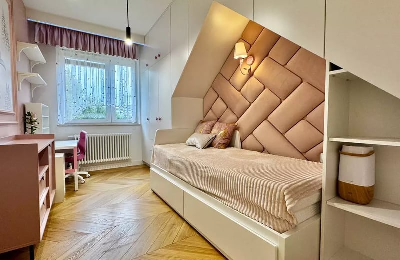Location longue durée d’un appartement de 4 pièces, 90 m², à Cracovie, Pologne