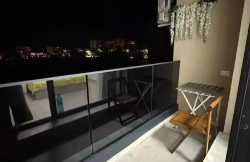 Alquiler a largo plazo de un apartamento de 3 habitaciones, 70 m², en Constanza, Rumanía