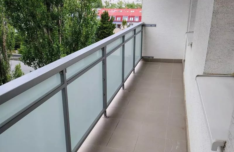 Location longue durée d’un appartement de 3 pièces, 67 m², à Karlova Ves, Bratislava, Slovaquie