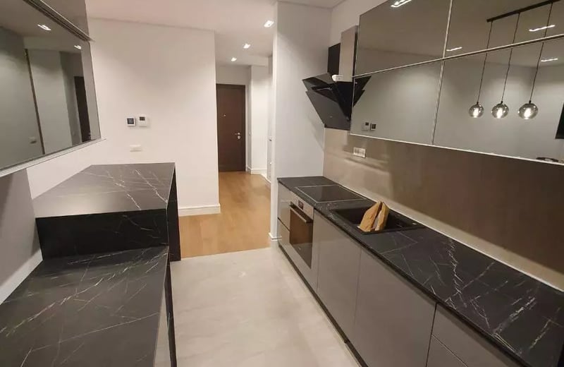 Alquiler a largo plazo de un apartamento de 2 habitaciones, 67 m², en Kneza Milosa Residence, Belgrado, Serbia