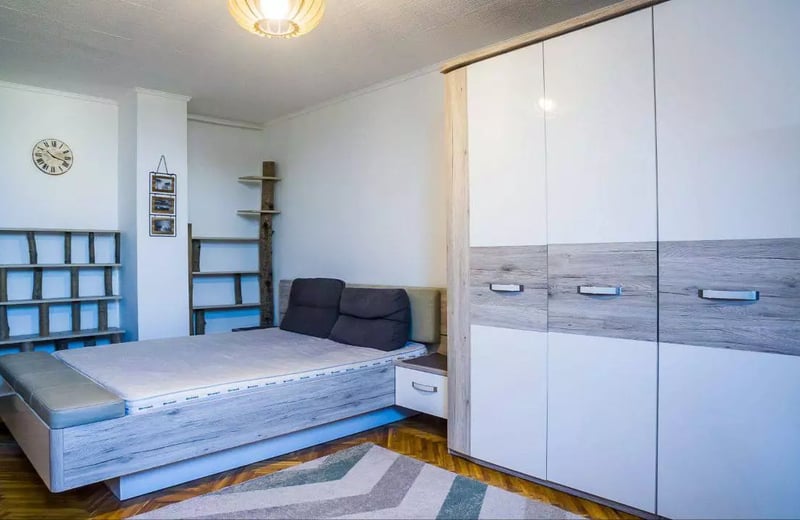 Langzeitmiete einer 2-Zimmer-Wohnung, 48 m², Stadtteil Neu-Belgrad, Belgrad, Serbien