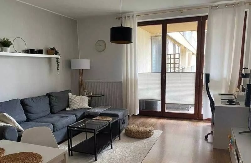 Long-term rental of a 2-room apartment, 50 m², Ruczaj, Kraków, Poland