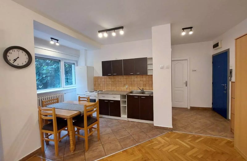 Location longue durée d’un appartement de 2 pièces, 48 m², Palilula, Belgrade, Serbie