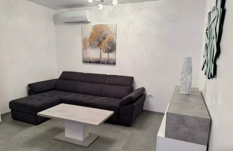 Долгосрочная аренда комфортной 2-комнатной квартиры, 50 м², Campus, Констанца, Румыния