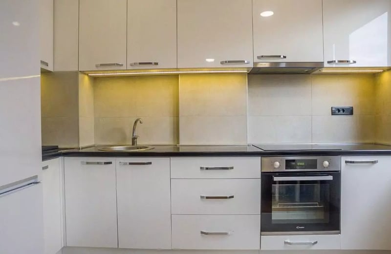 Alquiler de un acogedor apartamento de 2 habitaciones, 40 m², Vračar, Belgrado, Serbia