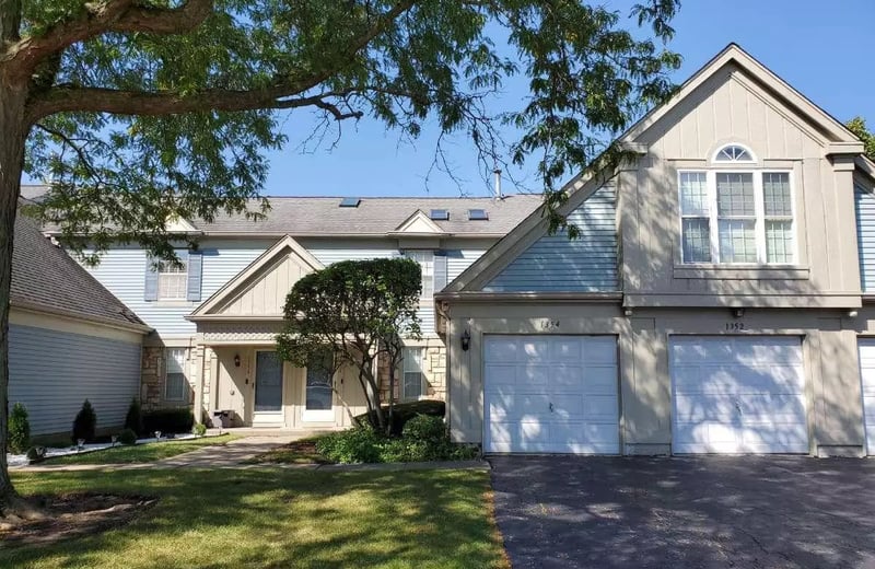 Long-Term Rental – Renovated 2BR Townhouse in Wheeling, IL, USA (Polo Run)