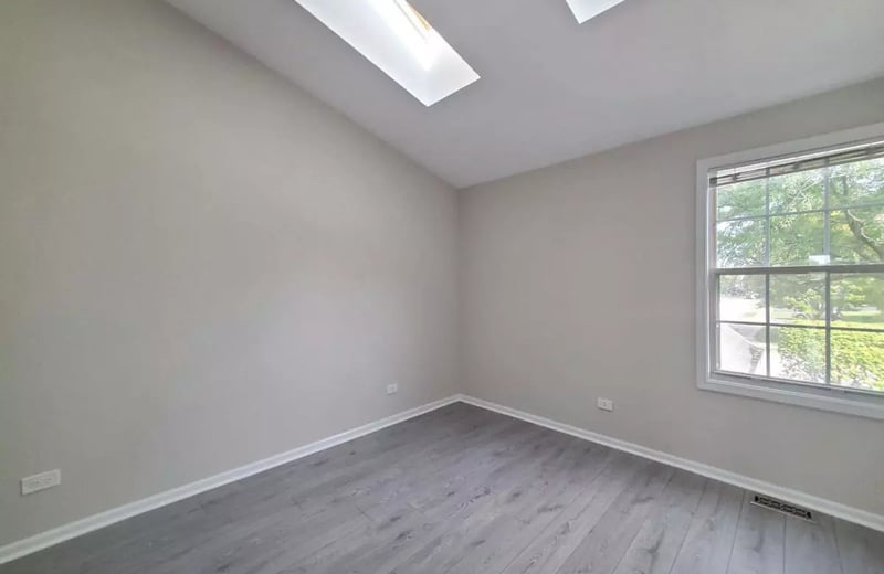 Long-Term Rental – Renovated 2BR Townhouse in Wheeling, IL, USA (Polo Run)