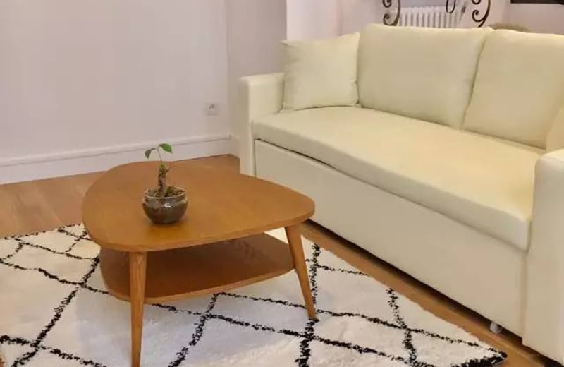 Location d’un appartement meublé de 2 pièces, 42 m², Paris 16ᵉ, France
