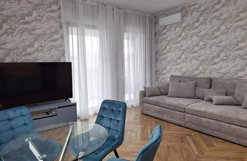 Аренда роскошной 2-комнатной квартиры, 54 м², Zorilor, Клуж-Напока, Румыния