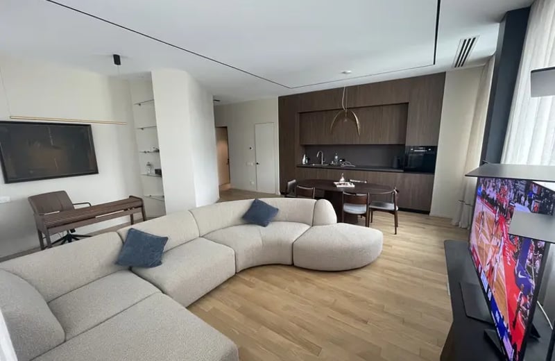 Location d’un appartement premium meublé, 80 m², Tbilissi, Géorgie