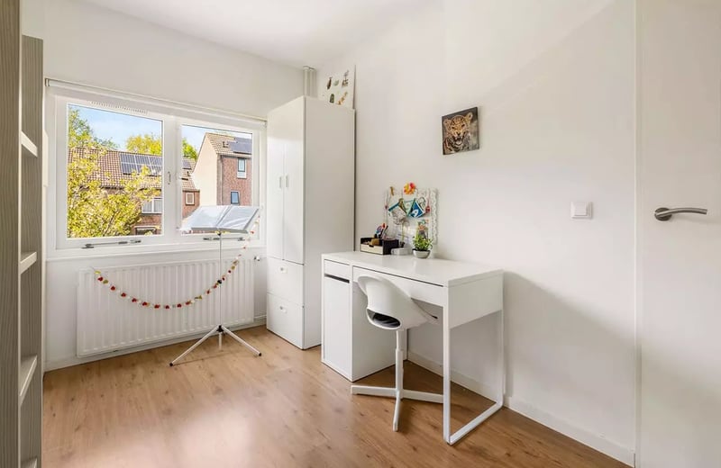 Langfristige Vermietung eines geräumigen Hauses mit 5 Schlafzimmern in Amstelveen, Niederlande