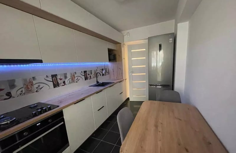 Alquiler a largo plazo de un piso de 2 habitaciones, 60 m², Bucarest, Rumanía