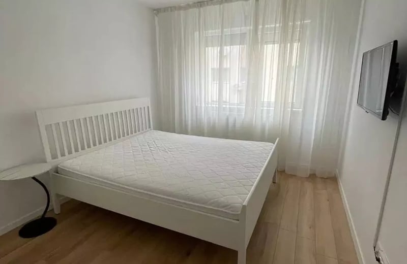 Alquiler a largo plazo de un piso de 2 habitaciones, 60 m², Bucarest, Rumanía