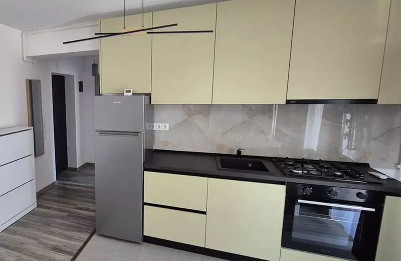 Location longue durée d’un appartement de 2 pièces, 50 m², à Bragadiru, Roumanie