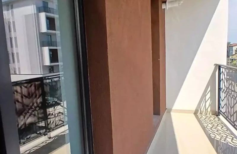 Location longue durée d’un appartement de 2 pièces, 50 m², à Bragadiru, Roumanie