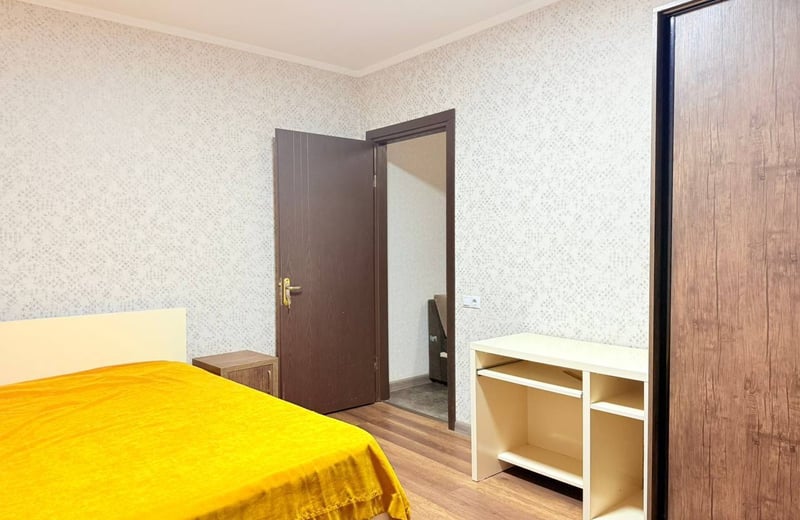 Miete einer großzügigen, modernen Wohnung, 95 m², Batumi, Georgien