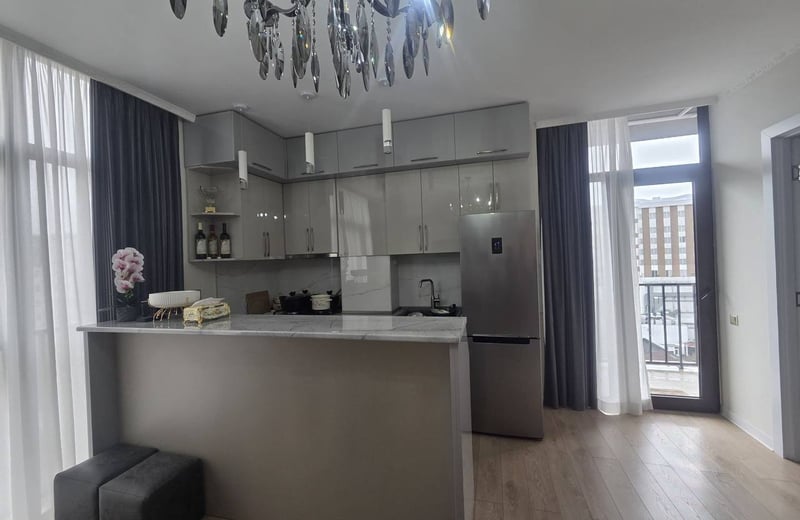 Location d'un appartement élégant et moderne, 70 m², Batumi, Géorgie